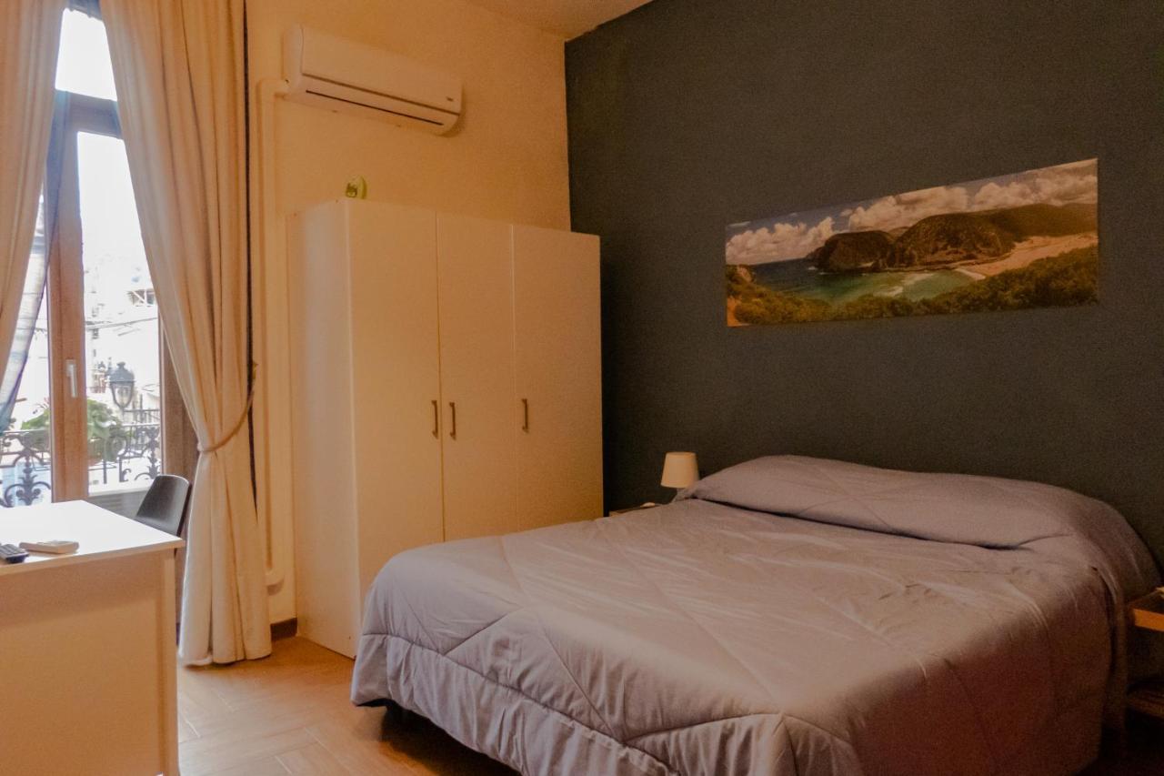 Passaggio A Sud Ovest Bed and Breakfast Iglesias Eksteriør billede